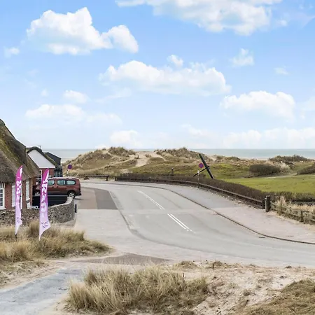 2 Bedroom Stunning In Apartament